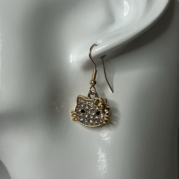 Hello Kitty Crystal Rhinestone Bling‎ Dangle Drop Gold Tone Earrings NEW - Picture 9 of 11